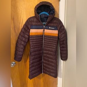 Fuego Down Parka - Women's Size Small. Color | Wine Stripes.